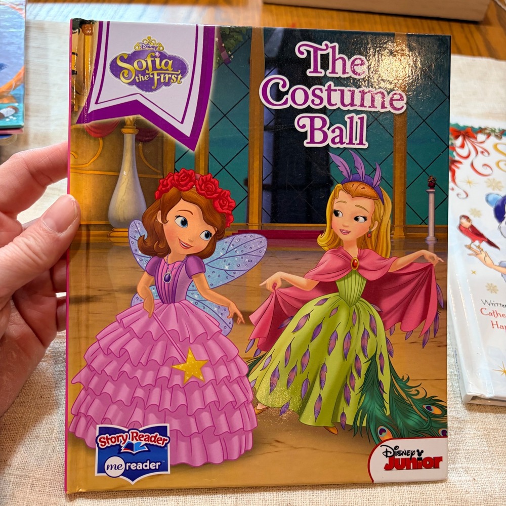 Disney Sofia the First Book Lot Holiday in Enchancia Magical Match Costume Ball - Picture 2 of 16